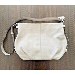 Coach Womens F15064 Pewter Metallic Silver Leather Duffel Shoulder Crossbody Bag